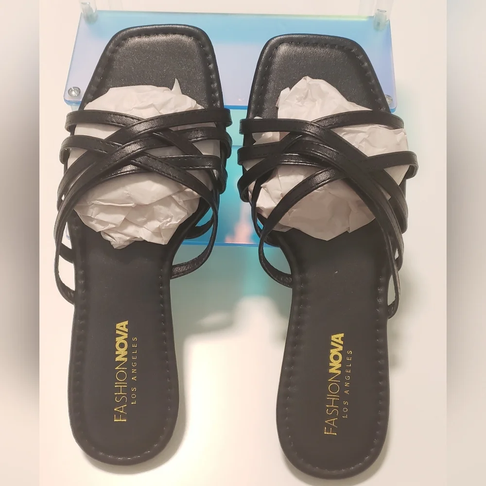 Square Toe Slides - Picture 9 of 9